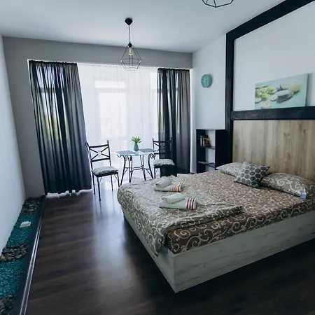 Apartments Біля Жд Вокзалу Ivano-Frankivsk Exterior photo