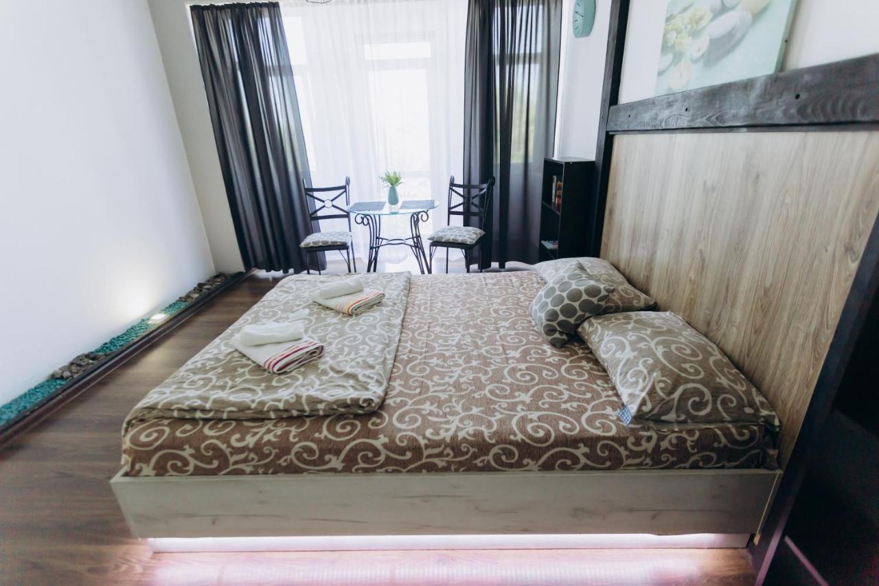 біля жд вокзалу Apartment *